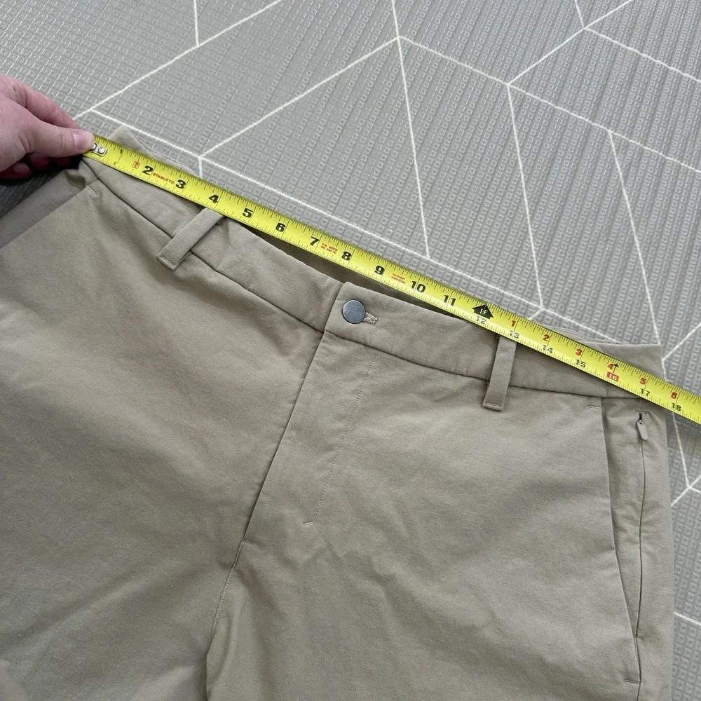 Lululemon Commission Classic-Fit Short 9